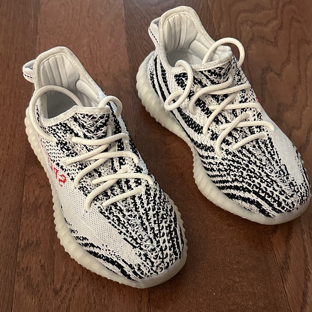 adidas Yeezy 350 Boost Zebra